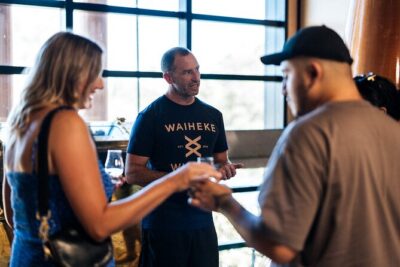 Heke Brewery and Distillery Tour in Waiheke Island with samples - Finding Heke Kitchen and getting there from the island bus