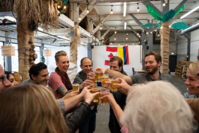 Vancouver: Street Art & Craft Beer Walking Tour with Tasting - Mount Pleasant murals and the art-hunt feel