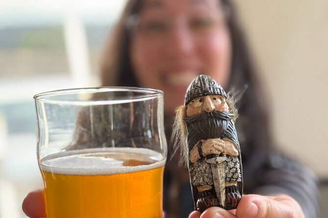 Viking Brewery Tour - Valholl Brewing finale: the longhorn pull and Viking toast
