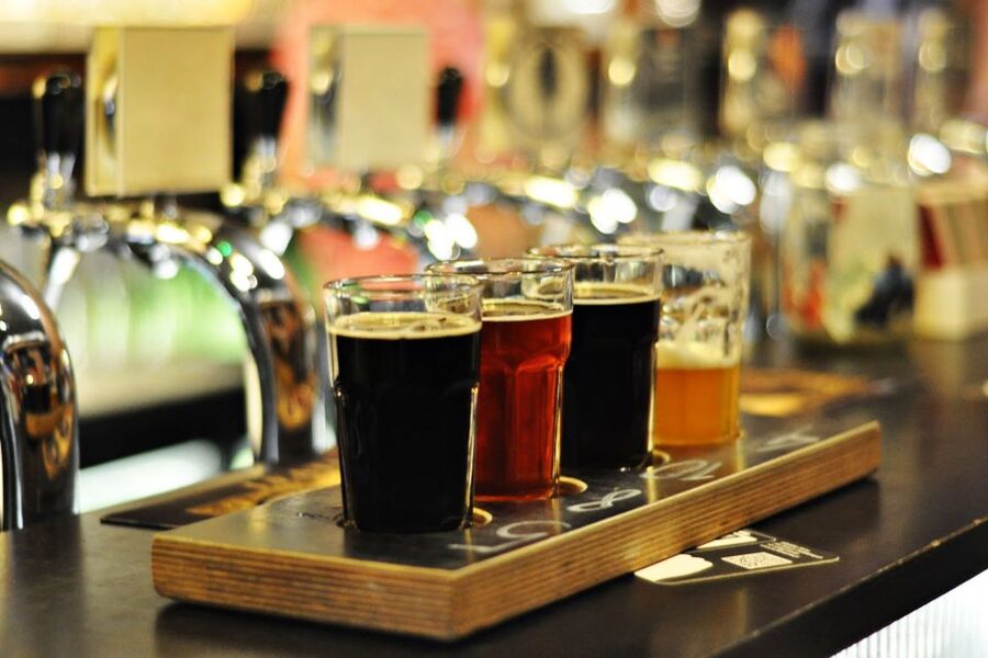 Warsaw: Guided Craft Beer Tour with a Friendly Guide - Stop 3: Polish brewing stories and the final pour