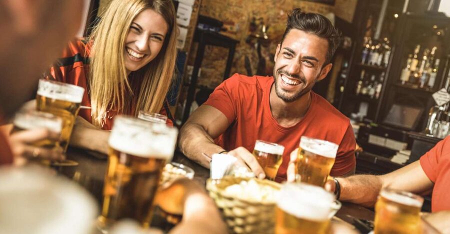 Warsaw Private Polish Beer Tasting Tour at Best Pubs & Bars - Why Warsaw Old Town and a Beer Expert Work So Well