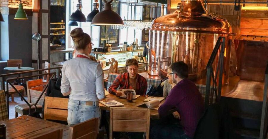 Wroclaw: Guided Tour & Beer Tasting (2 hours) - University area: Wrocław students and how they used their time