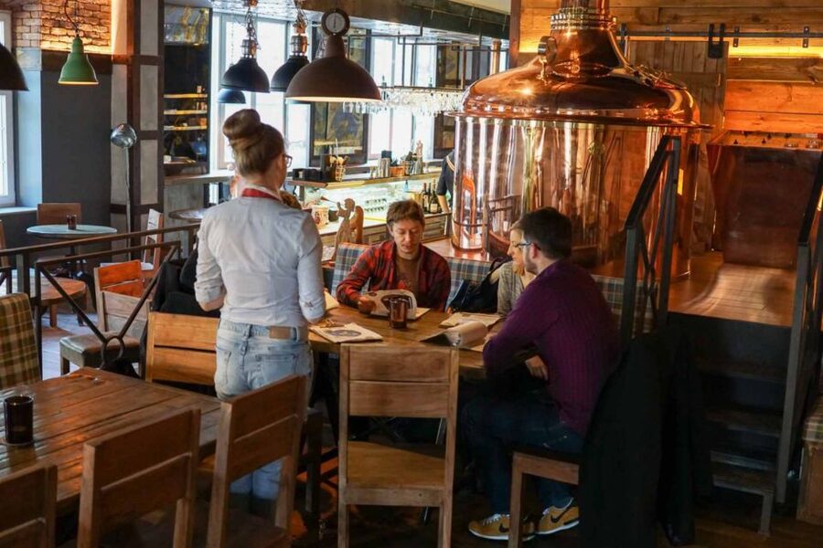 Wroclaw: Guided Tour & Beer Tasting (2 hours) - Old Town Hall and the Market Square: where the beer story lives